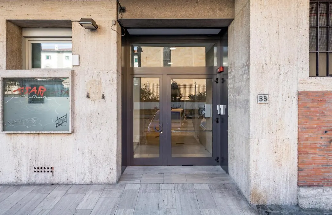 Guesthost - Fortezza Studios-1